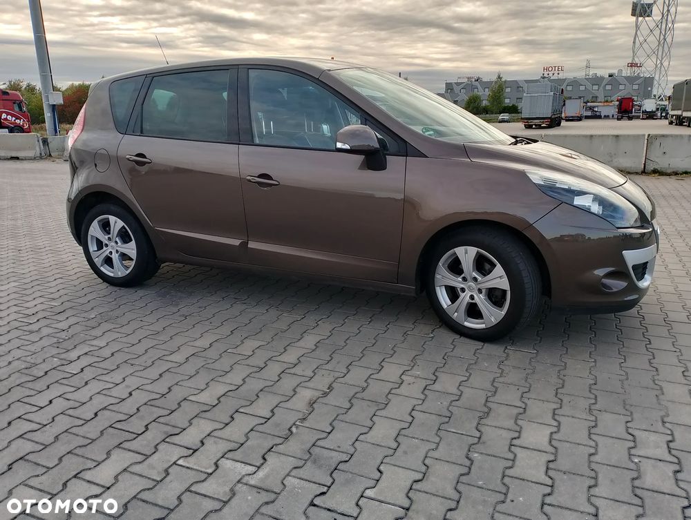 Renault Scenic - 2