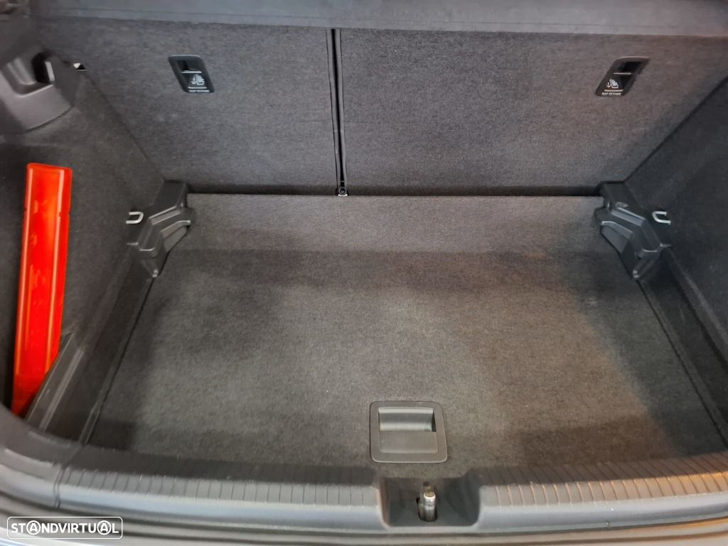VW Polo 1.0 TSI Urban - 23