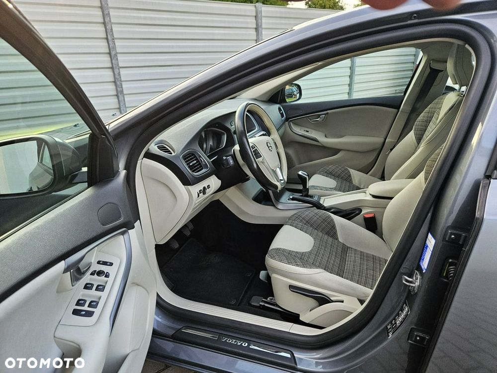 Volvo V40 D2 Drive-E SCR Dynamic Edition - 6