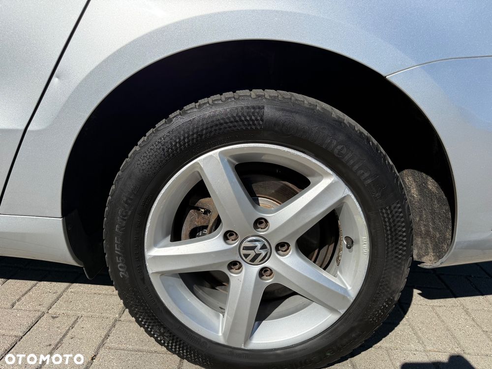 Volkswagen Passat 2.0 TDI Highline - 7