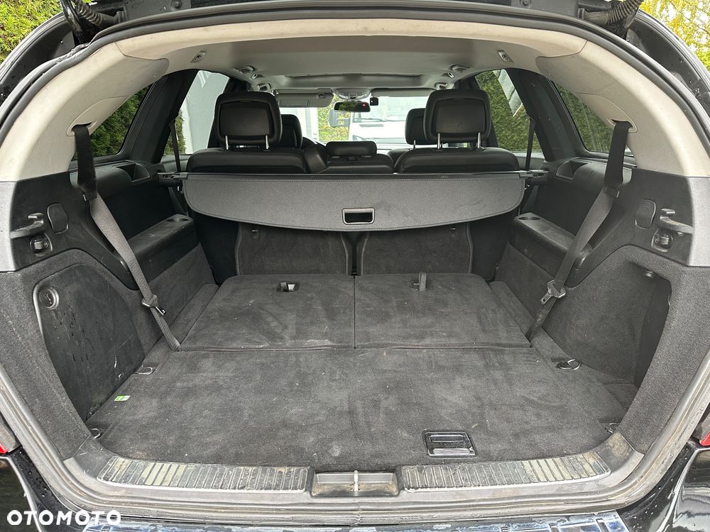 Mercedes-Benz Klasa R 350 CDI L 4Matic 7G-TRONIC DPF - 27