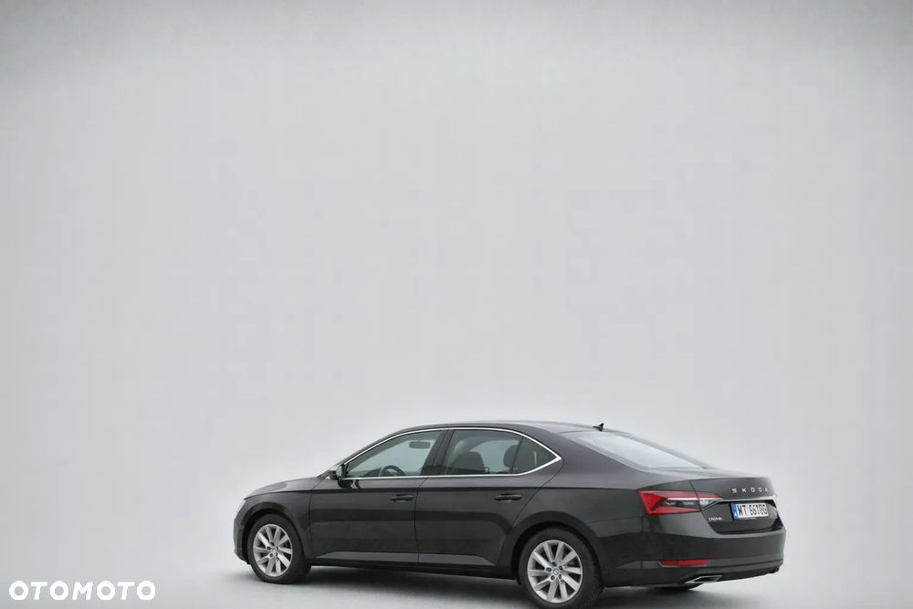 Skoda Superb 2.0 TSI 4x4 L&K DSG - 5