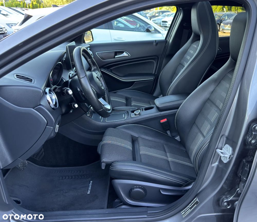 Mercedes-Benz GLA 200 7G-DCT - 18
