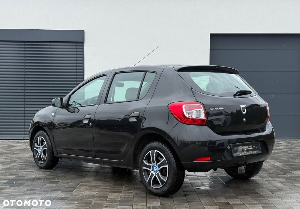 Dacia Sandero 1.2 16V 75 Essentiel - 6