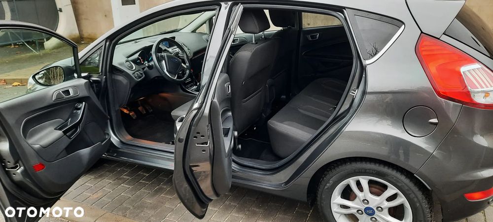 Ford Fiesta - 3
