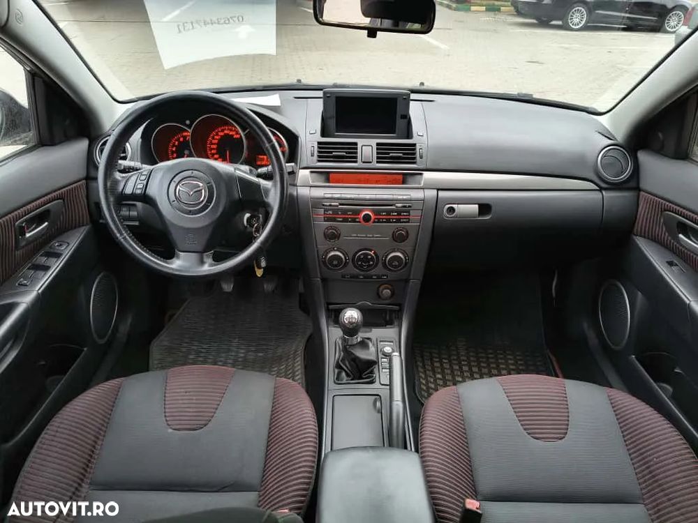 Mazda 3 - 6