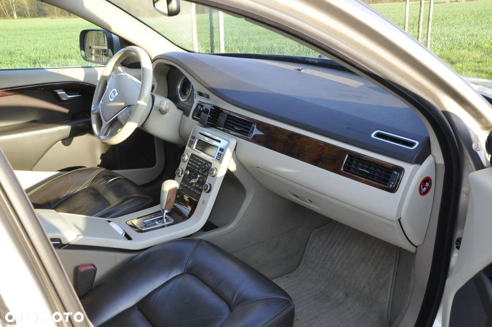 Volvo XC 70 T6 AWD Geartronic Summum - 5