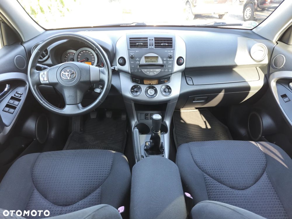 Toyota RAV4 2.0 4x4 Team - 9
