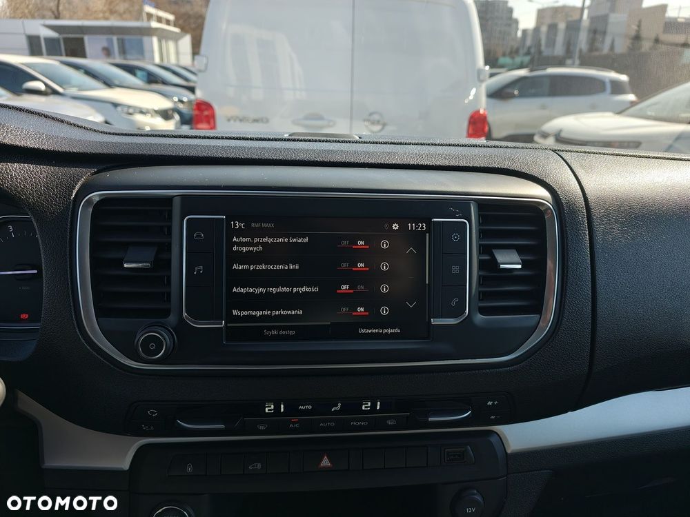 Opel Vivaro - 15