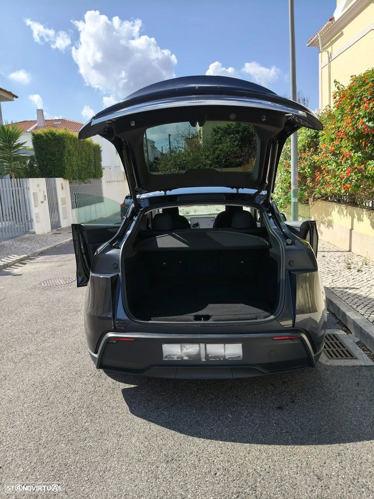 Tesla Model Y Long Range Tração Integral - 11