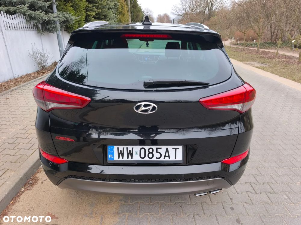 Hyundai Tucson 2.0 CRDI 4WD Automatik Style - 13
