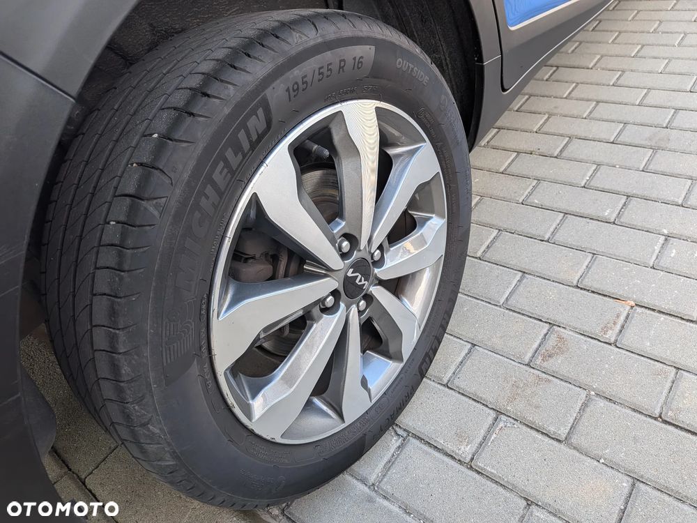 Kia Stonic 1.2 L - 7