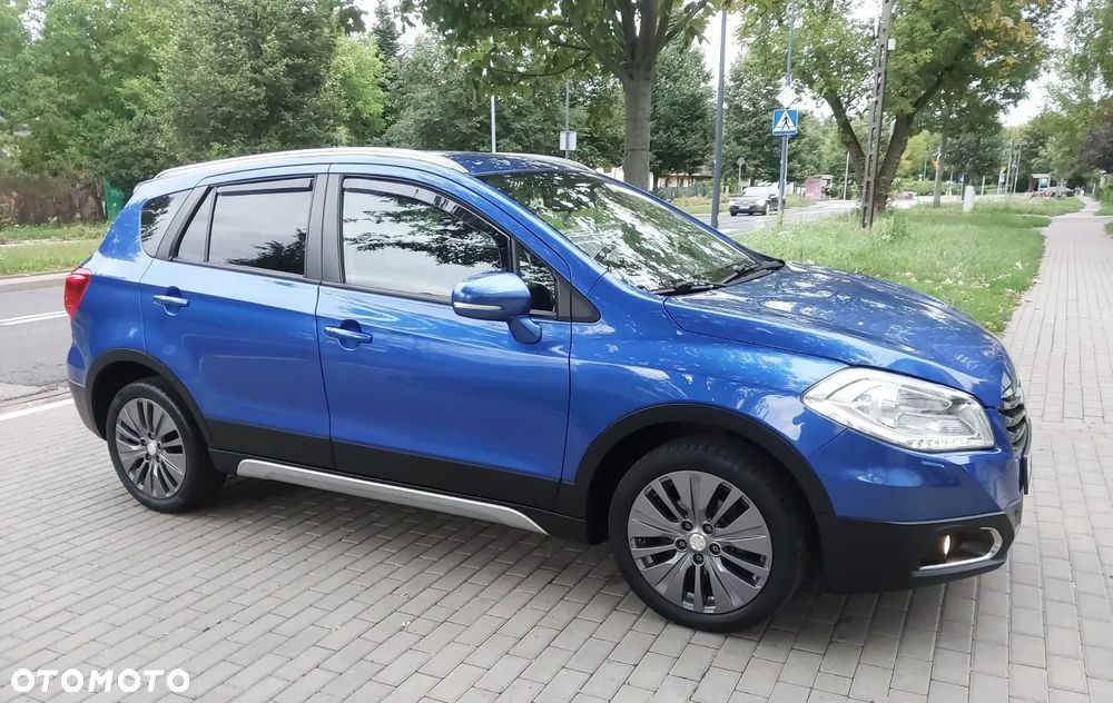 Suzuki SX4 1.6 Premium 4WD - 17