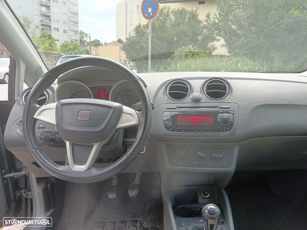 SEAT Ibiza 1.2 12V Reference - 6