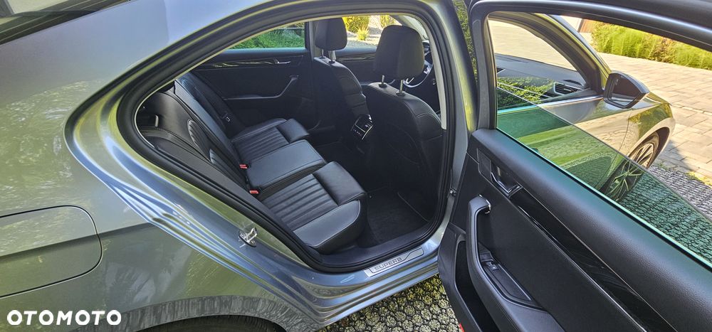 Skoda Superb 2.0 TSI 4x4 L&K DSG - 15