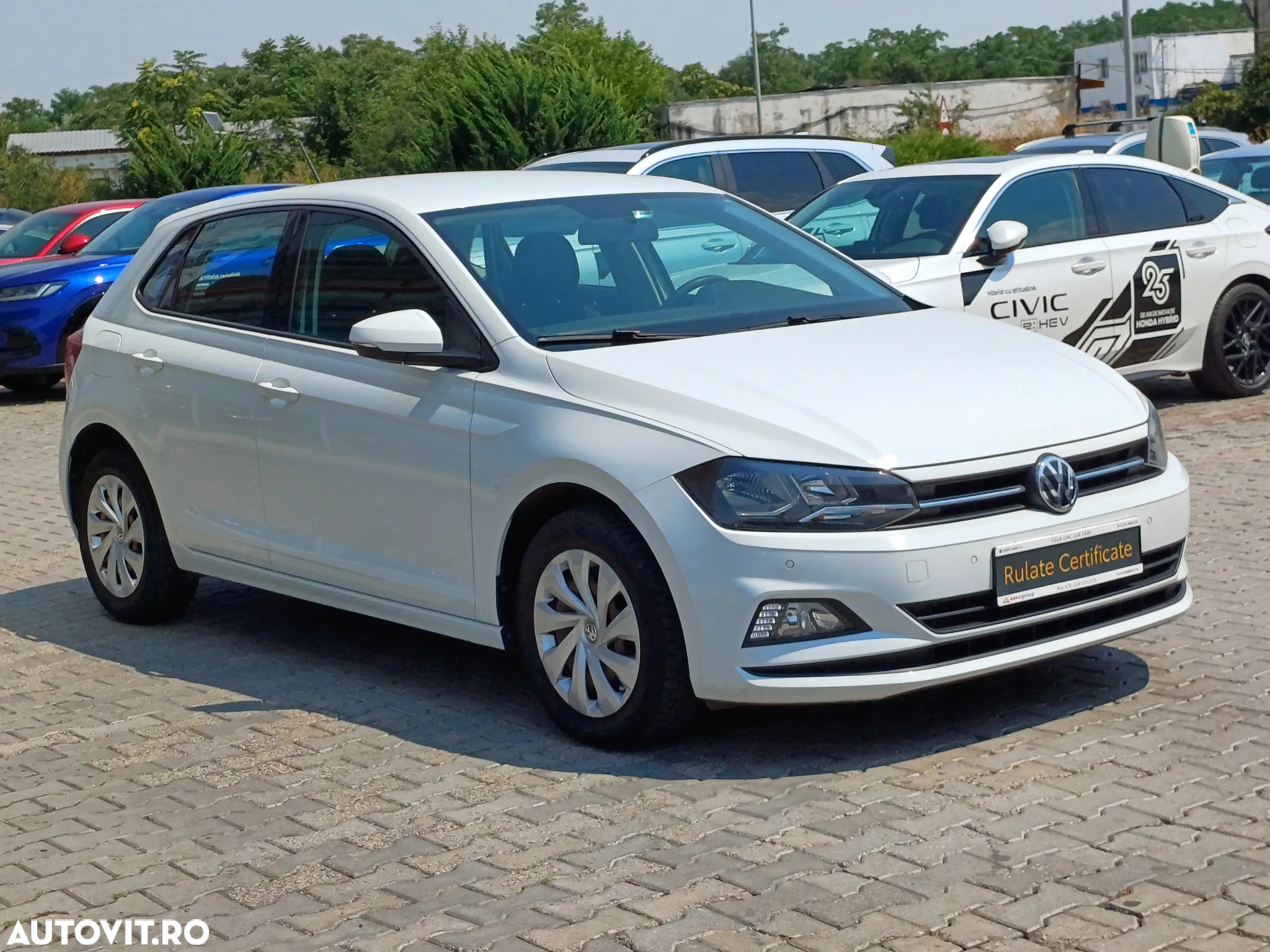 Volkswagen Polo 1.6 TDI Comfortline - 3