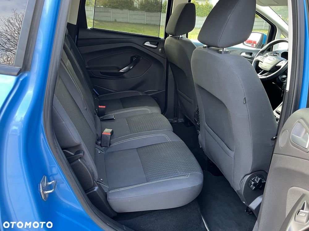 Ford C-MAX - 13