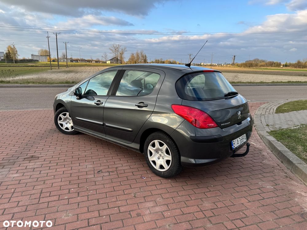 Peugeot 308 1.4 Trendy - 22