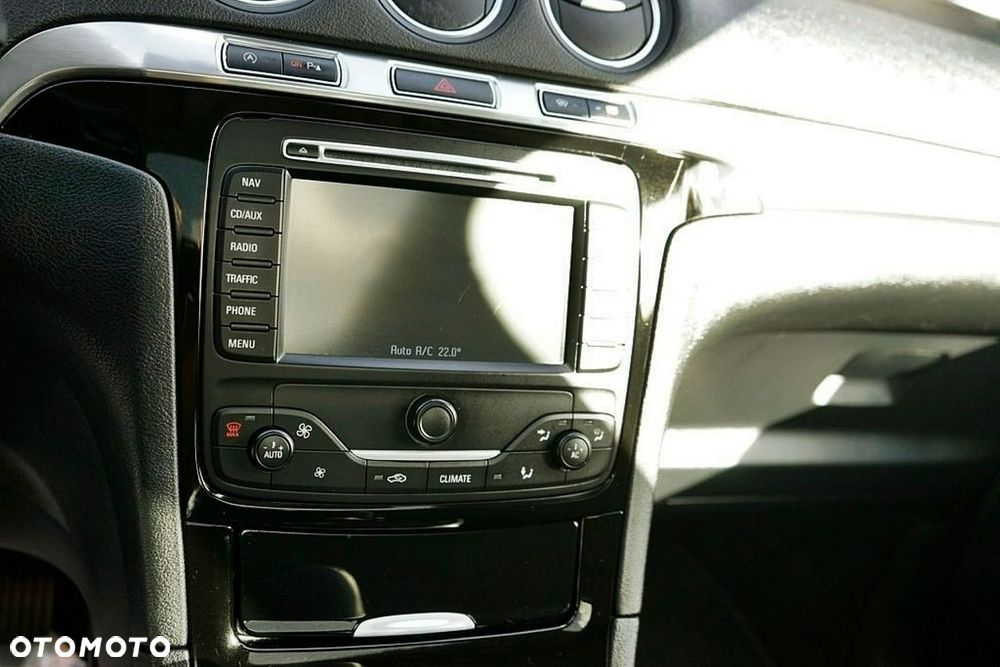 Ford S-Max 2012