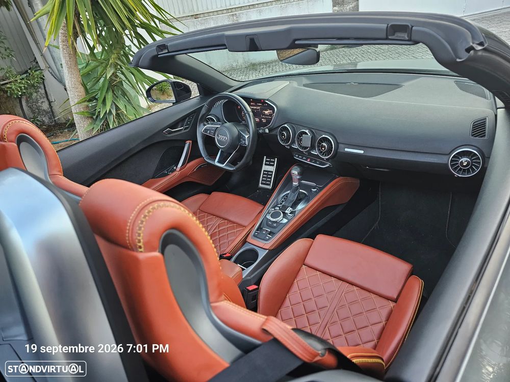 Audi TT Roadster - 13