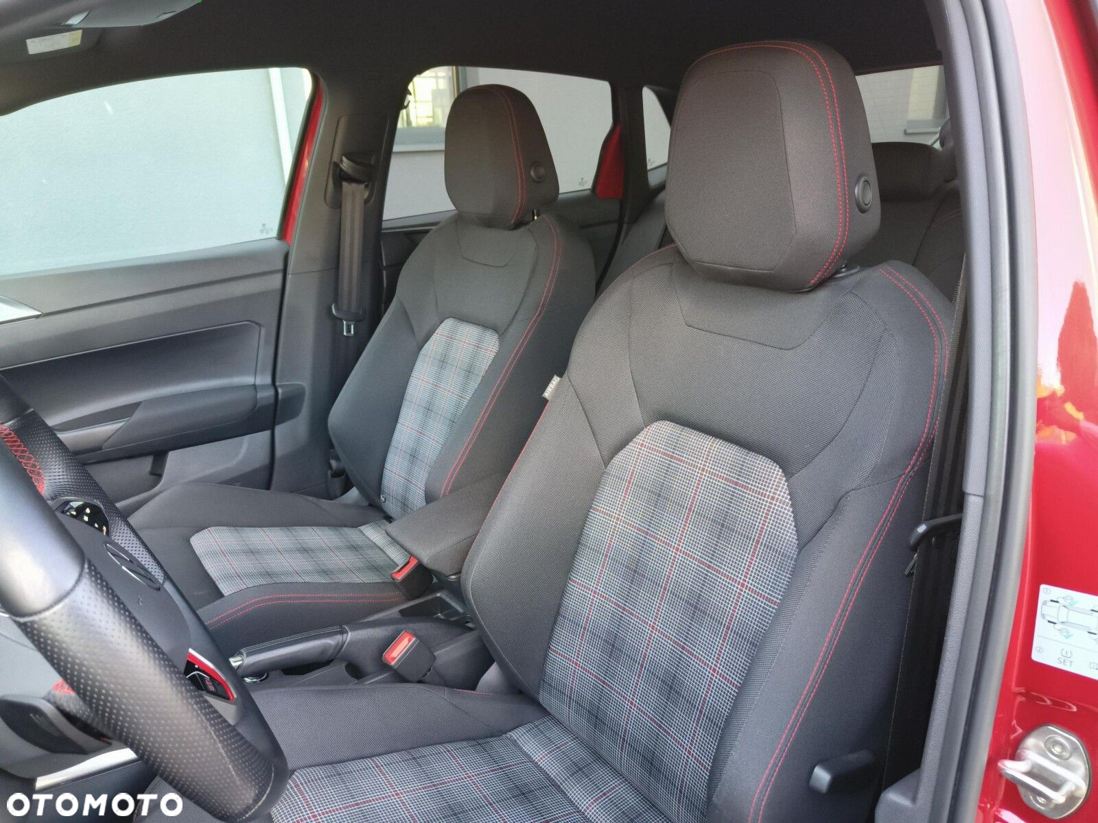 Volkswagen Polo 2.0 TSI GTI DSG - 11