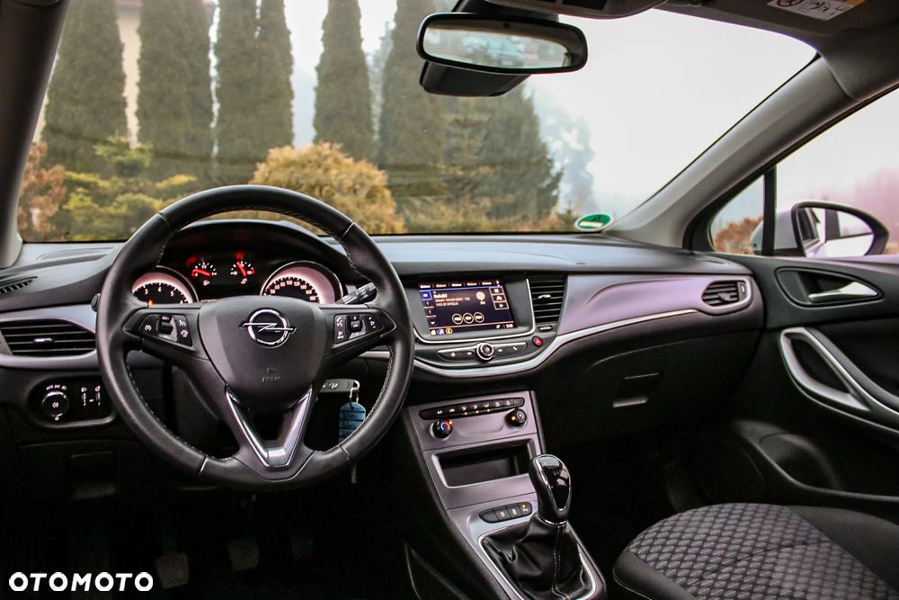 Opel Astra 1.2 Turbo Elegance - 26