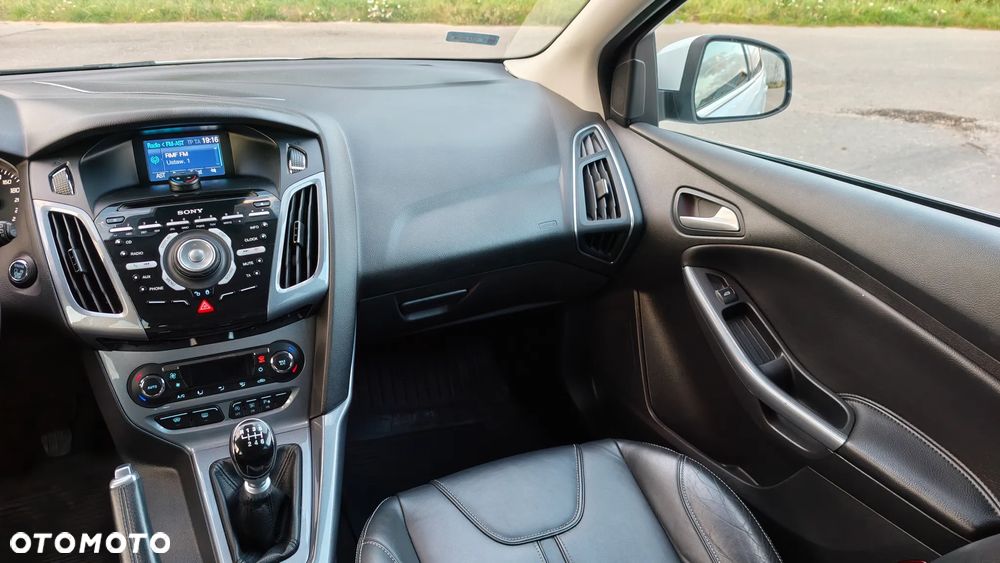 Ford Focus - 26