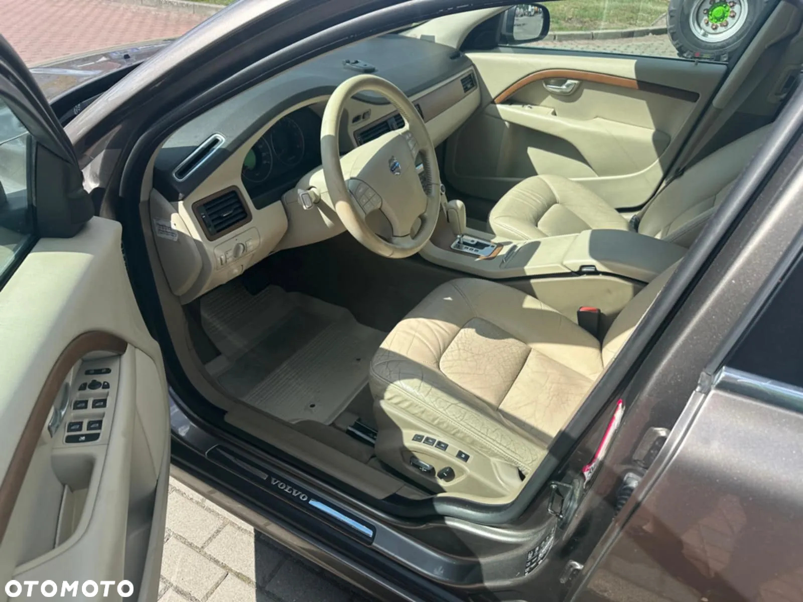Volvo V70 - 9