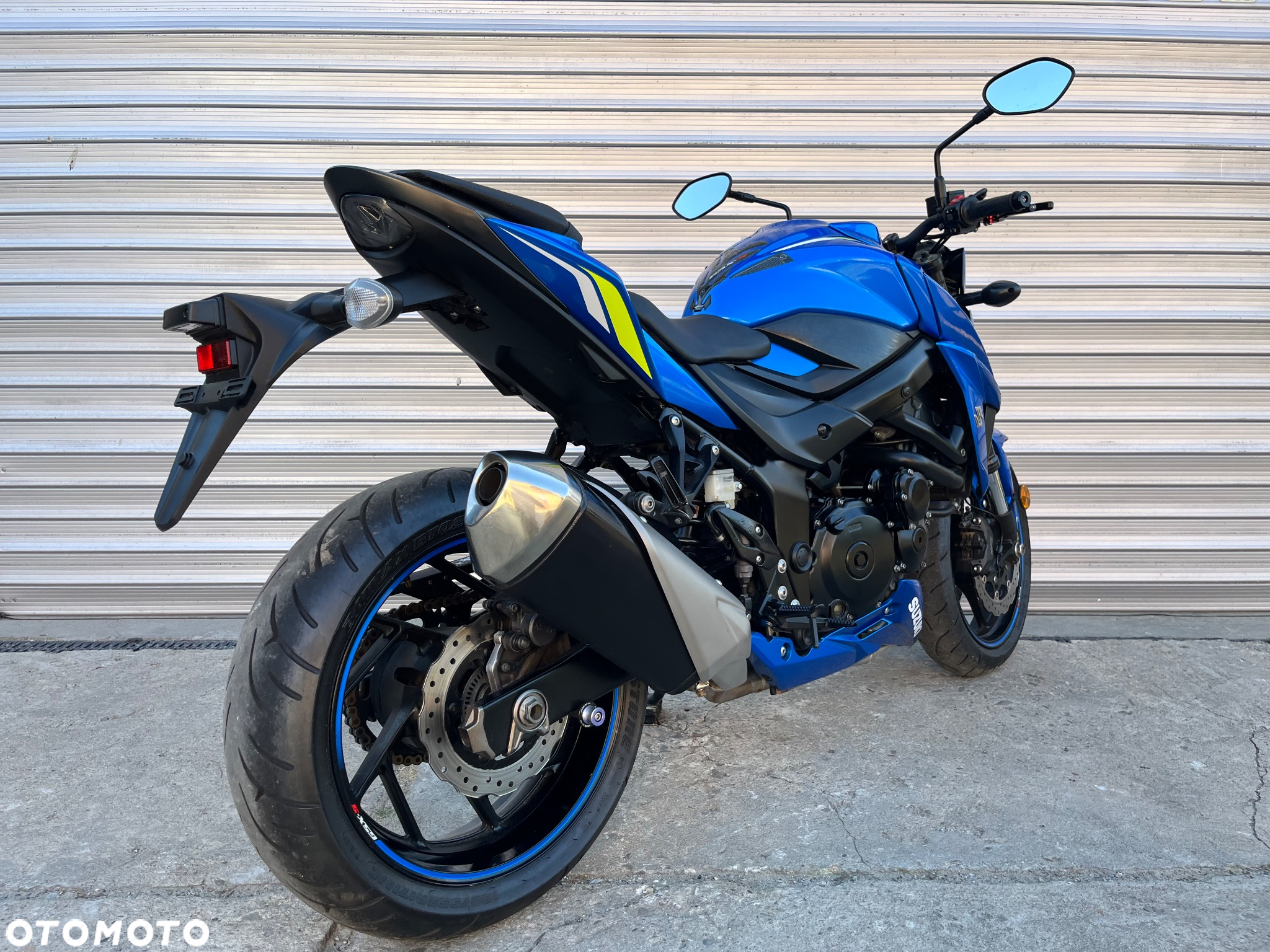 Suzuki GSX - 7
