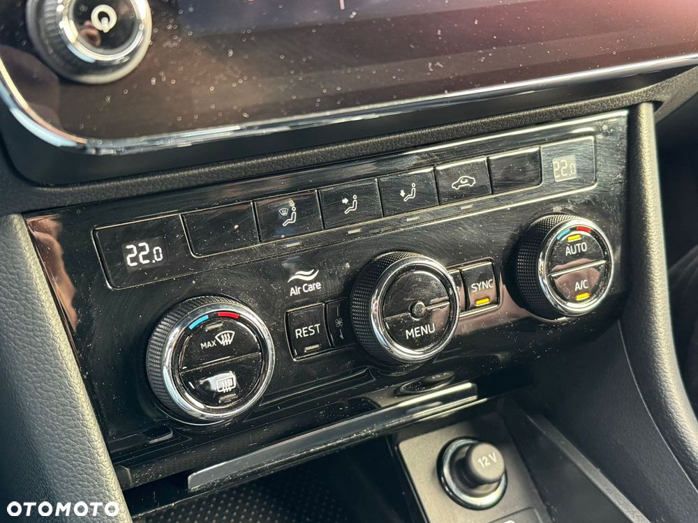 Skoda Superb 2.0 TDI SCR 4x4 Sportline DSG - 14