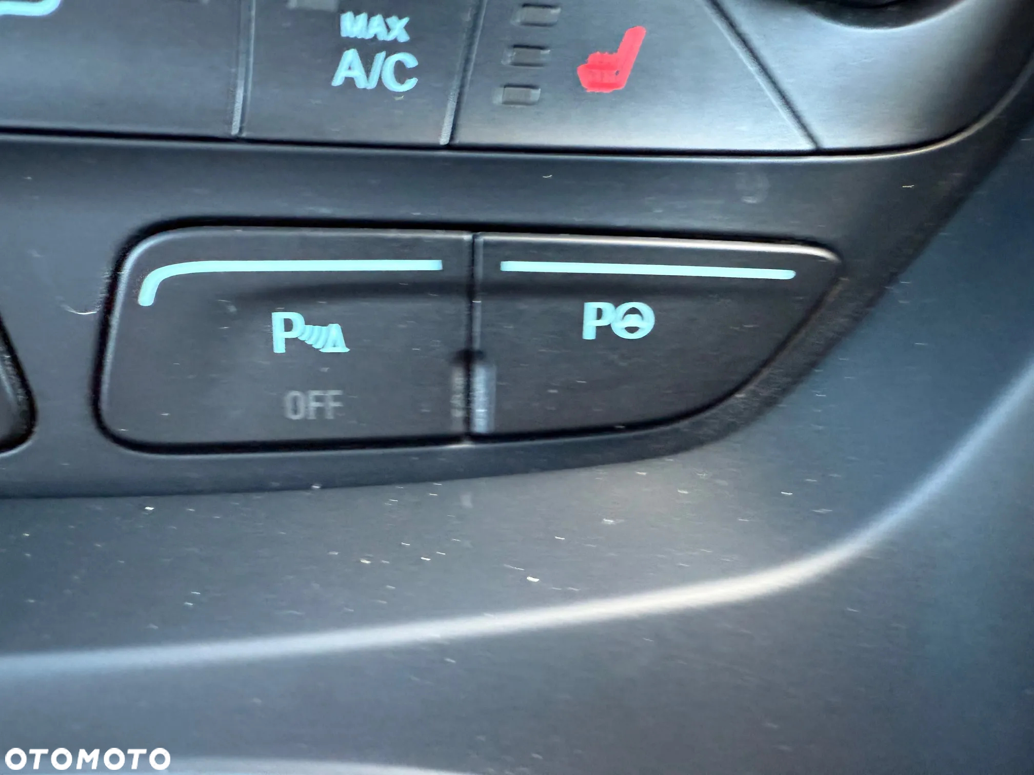Ford C-MAX 1.5 TDCi Start-Stop-System Titanium - 29