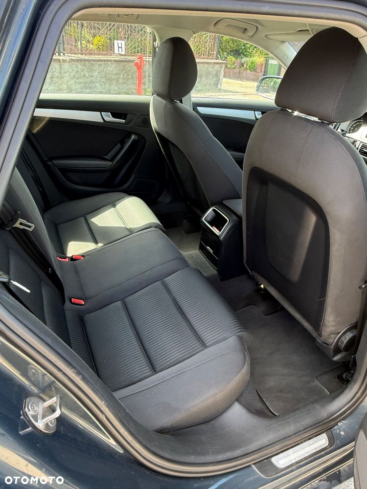 Audi A4 Avant - 9