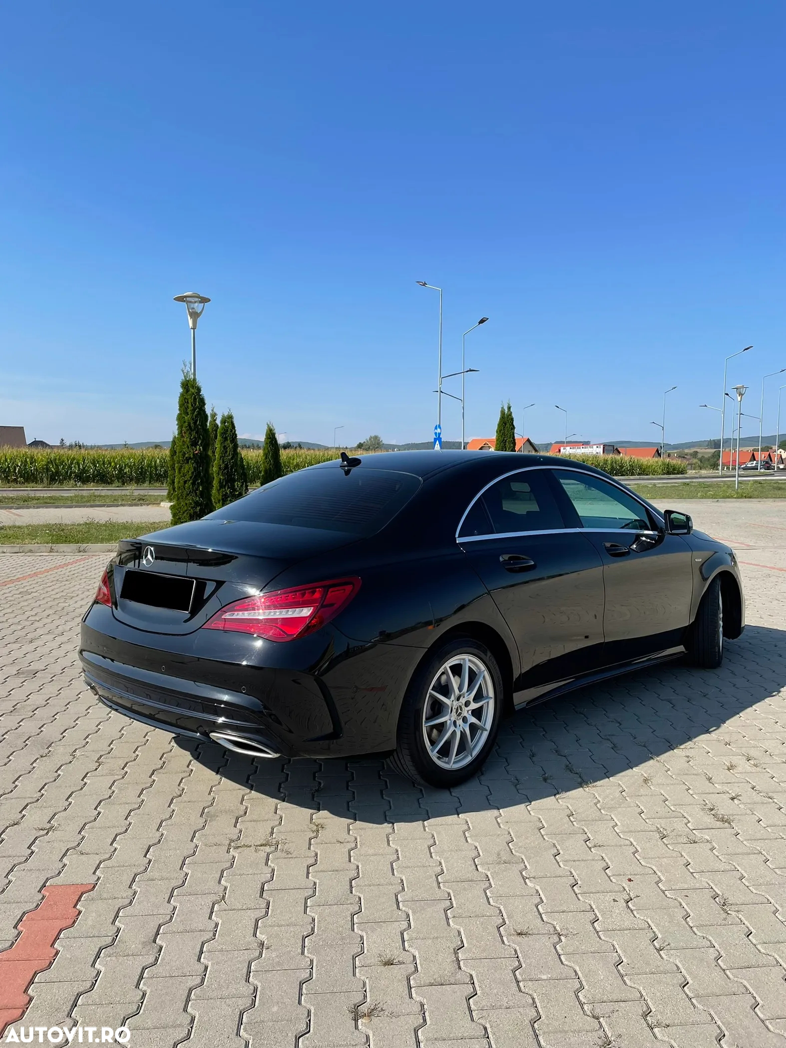 Mercedes-Benz CLA - 5