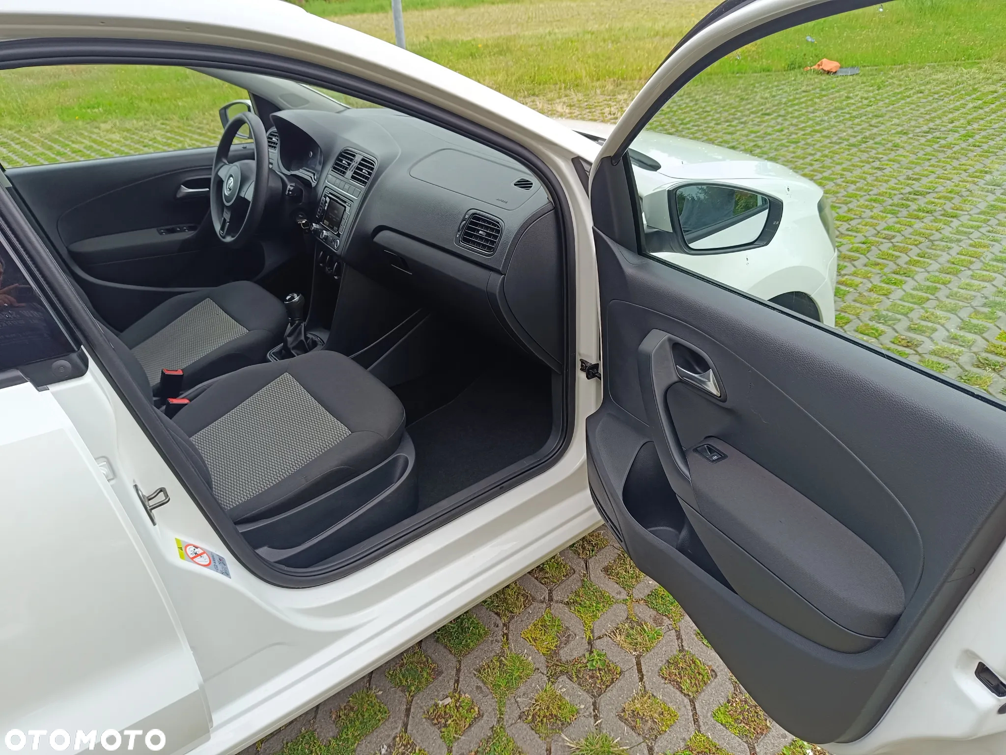 Volkswagen Polo - 17
