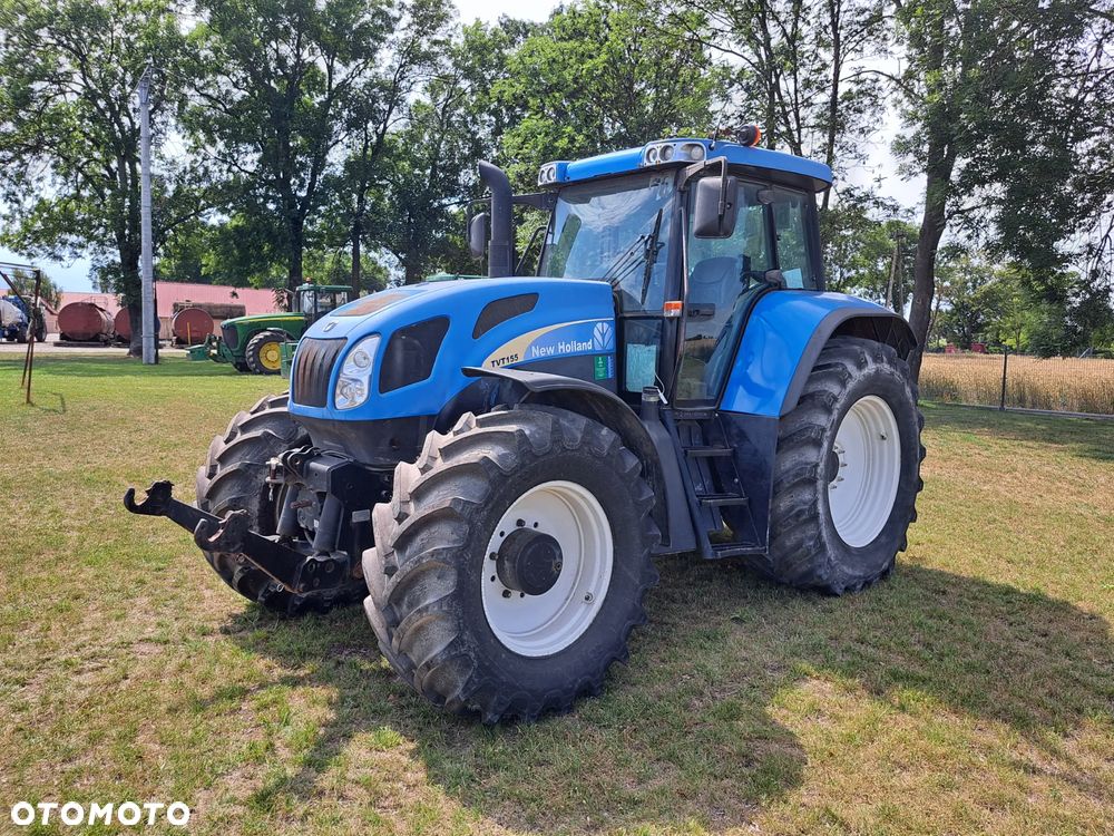 New Holland TVT155 - 1