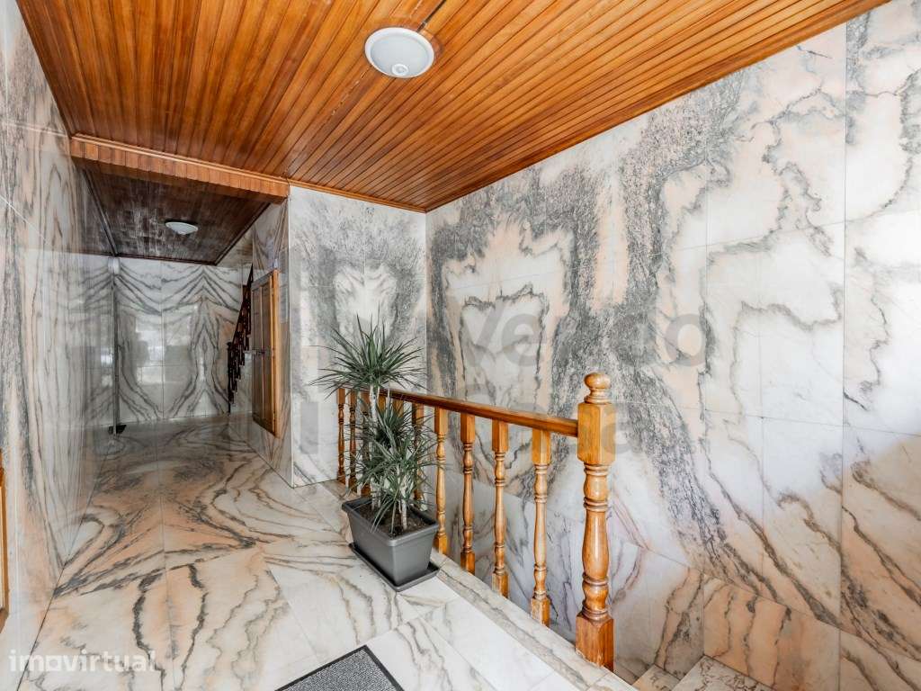 Vende-se T2 - Braga - Central - Grande imagem: 3/23
