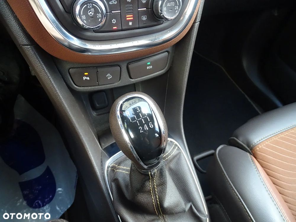 Opel Mokka 1.4 T Cosmo S&S 4x4 - 33
