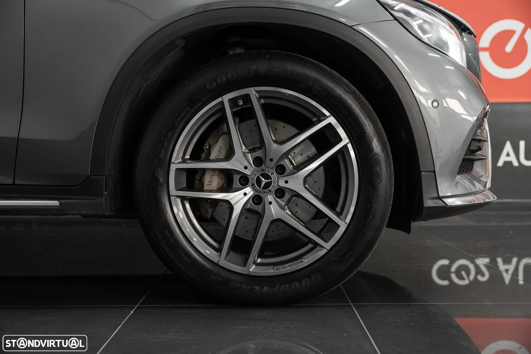 Mercedes-Benz GLC 250 d AMG Line 4-Matic - 4