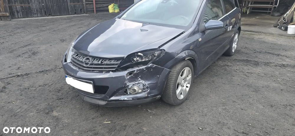 Opel Astra 1.9 CDTI DPF Cosmo - 2