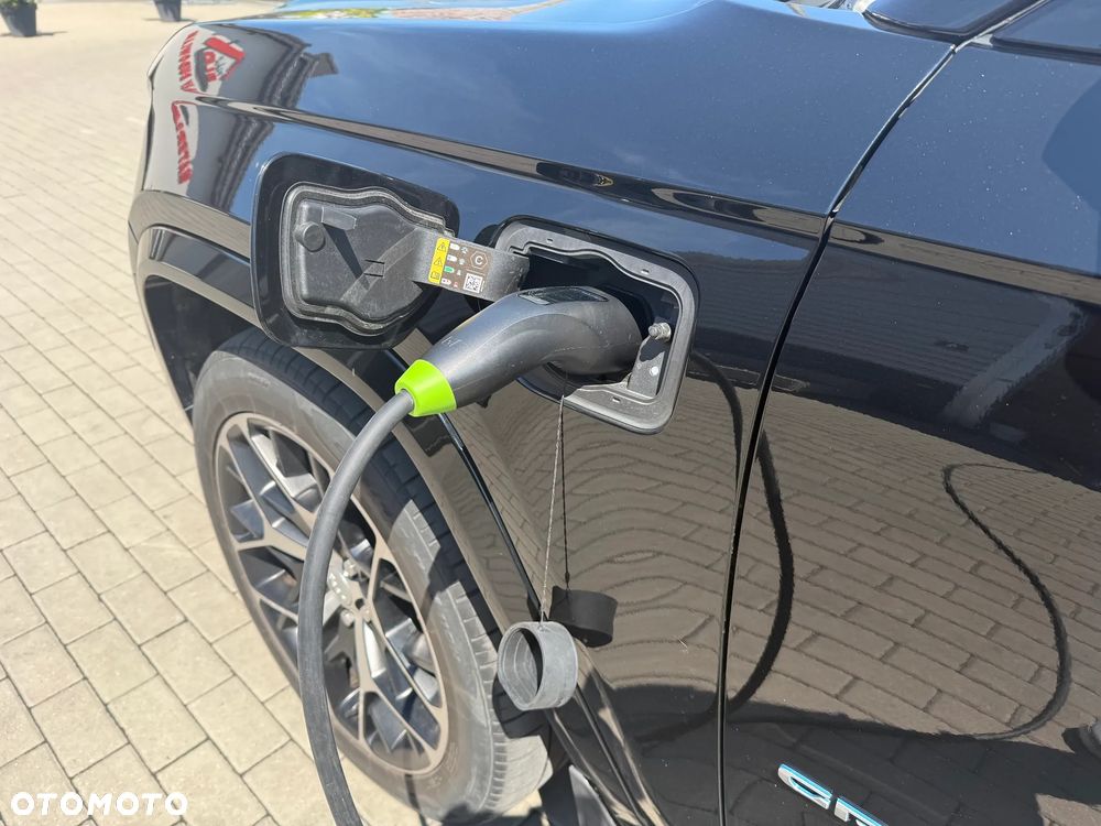 Jeep Grand Cherokee 2.0 4xe PHEV Summit Reserve - 13