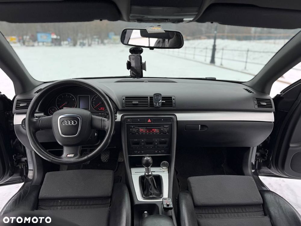 Audi A4 Avant 2.0T FSI - 5