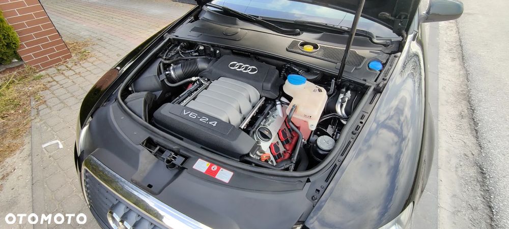 Audi A6 Limousine 2.4 - 13