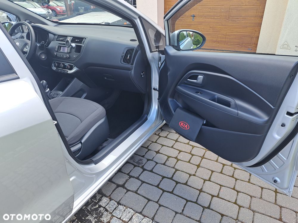 Kia Rio 1.4 Platinum Edition - 8