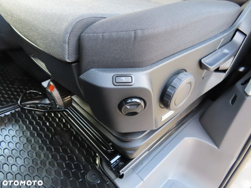 Volkswagen Crafter 35 Furgon Blaszak 2.0 TDI 140 KM L4H2 Wysoki Dach Rozstaw Osi 4490 mm DUŻA Ładowność 1136 Kg FULL LED STAN NOWY GWARANCJA FABRYCZNA OKAZJA - 28