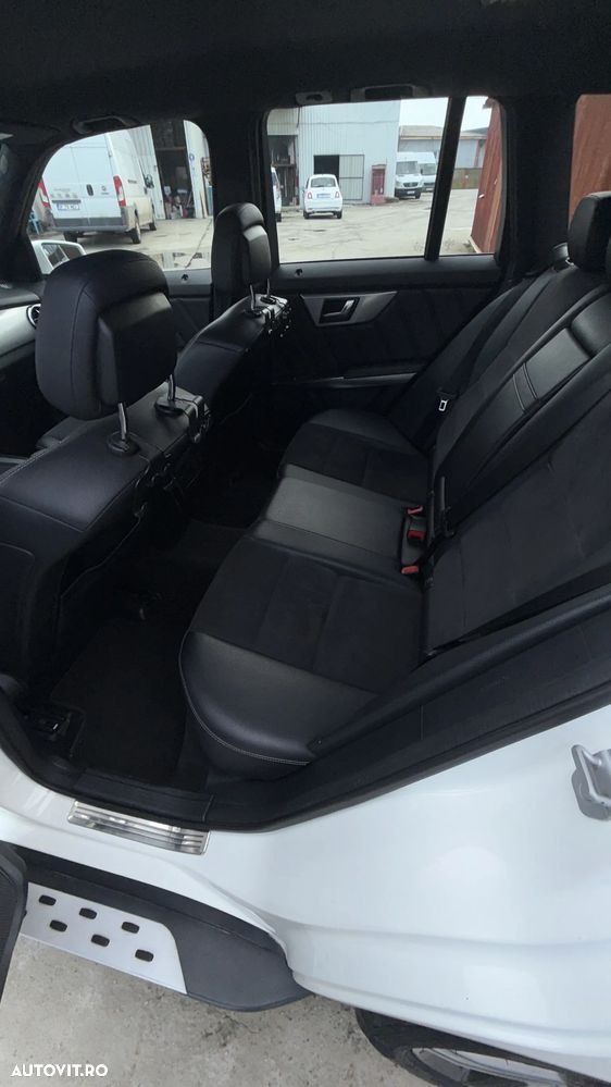 Mercedes-Benz GLK 220 CDI DPF BlueEFFICIENCY 7G-TRONIC SPORT EDITION - 9