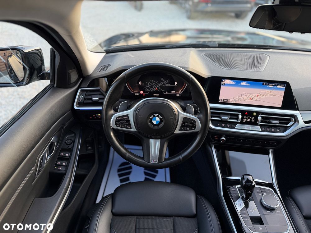 BMW Seria 3 320d M Sport - 20