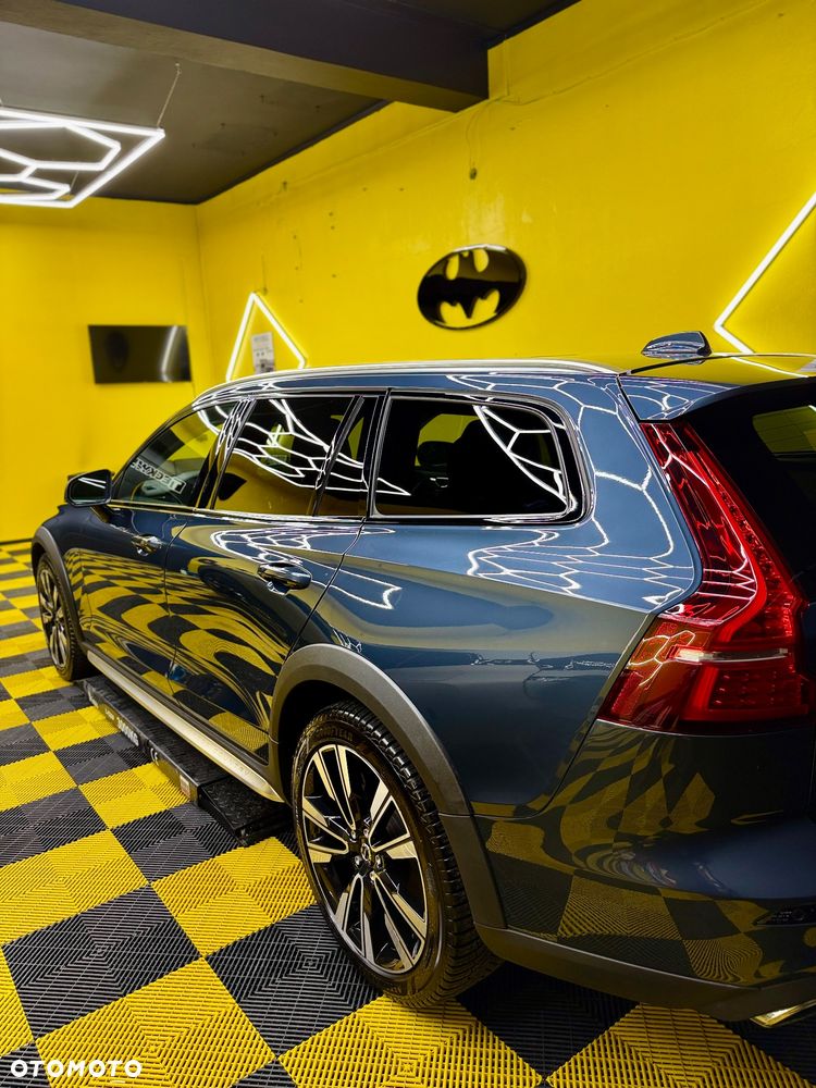 Volvo V60 Cross Country T5 AWD Geartronic - 37