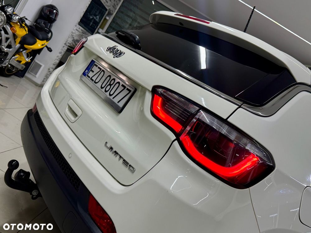 Jeep Compass 1.6 MultiJet Limited - 27