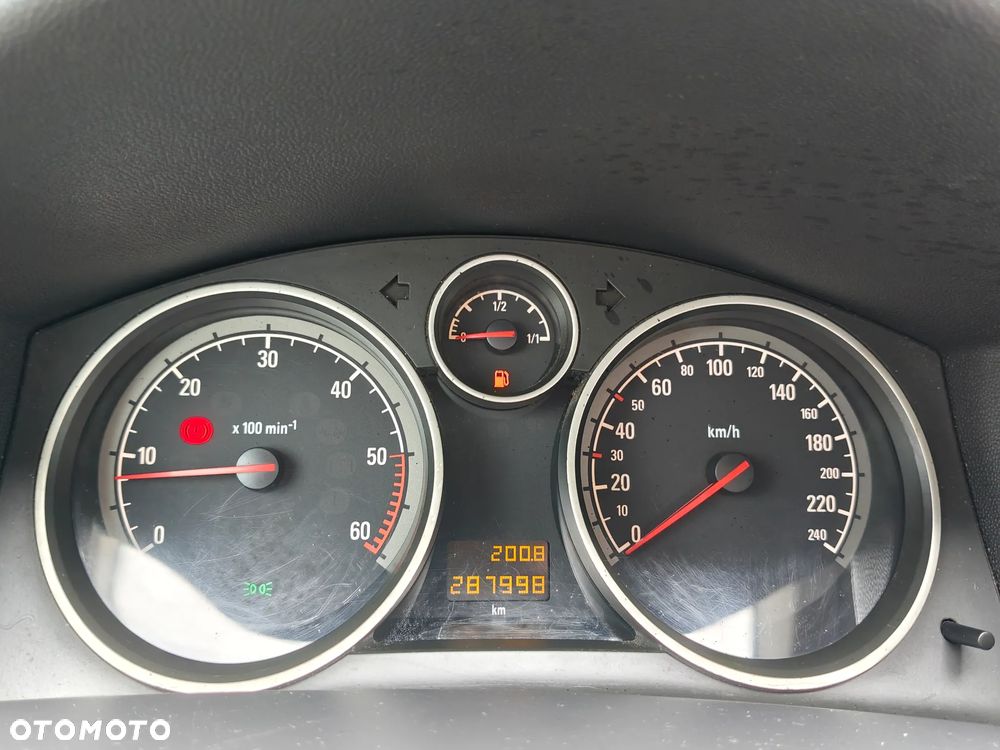 Opel Astra 1.7 CDTI Cosmo - 21