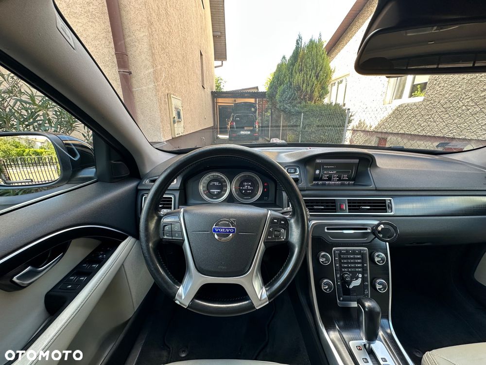 Volvo XC 70 - 9